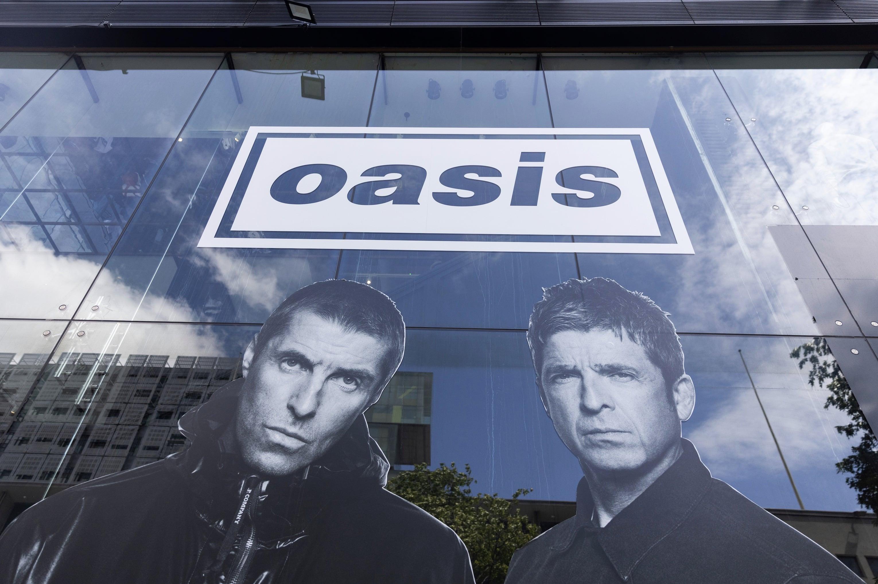 Oasis Stops Auction of Unreleased Live Recordings in Legal Battle