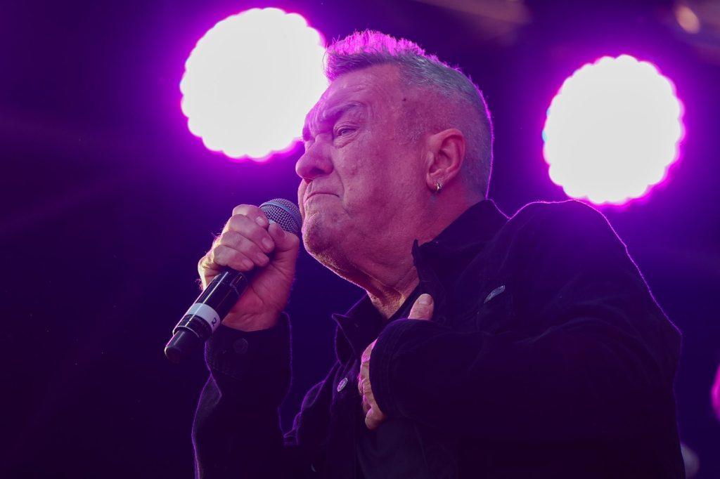 Jimmy Barnes Honors Angry Anderson with Moving Rose Tattoo Cover