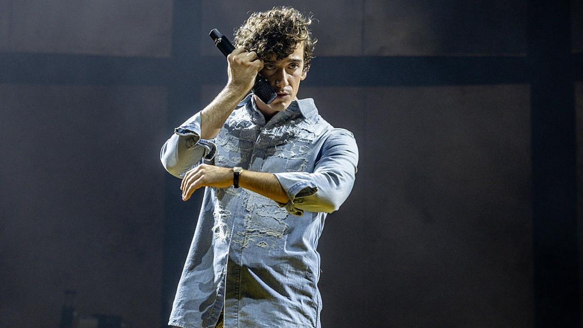 Guitarricadelafuente's Tour Finale: A Celebration of Pop, Politics, and Intimacy